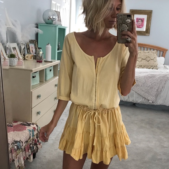 ⭐️Free People Yellow Mini Dress⭐️ - Picture 2 of 5